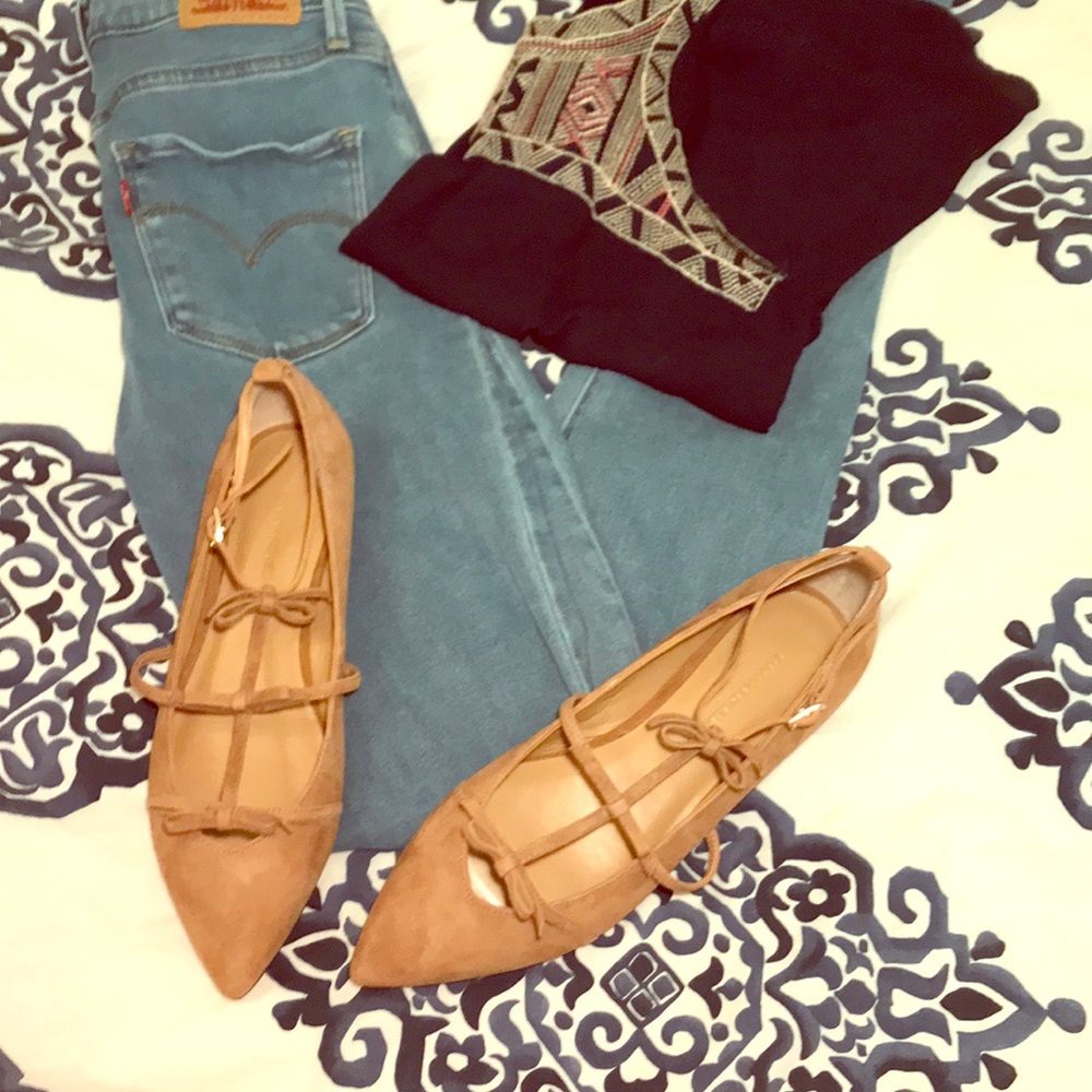 NWT Banana Republic bow flats size 8.5!